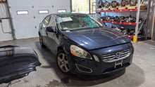 Load image into Gallery viewer, AC A/C AIR CONDITIONING COMPRESSOR Volvo S60 XC60 12 13 14 15 - NW381893
