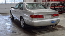 Load image into Gallery viewer, Steering Wheel Toyota Camry 2001 - NW546423

