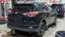 Load image into Gallery viewer, FRONT SPINDLE KNUCKLE HS250H TC Rav4 2006-2014 Right - NW389017
