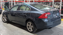 Load image into Gallery viewer, WHEEL RIM S60 V60 14 15 16 17x8 ALLOY - NW466956
