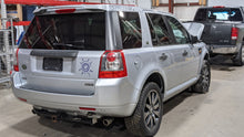 Load image into Gallery viewer, INTERIOR REAR VIEW MIRROR Land Rover LR2 08 09 10 11 12 13 14 - NW523346
