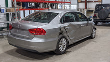 Load image into Gallery viewer, FRONT CV AXLE SHAFT Passat 2012 12 2013 13 2014 14 AT Right - NW392496
