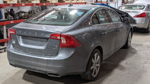 Load image into Gallery viewer, TRANSFER CASE Volvo C70 S60 S80 V70 XC60 XC70 12 13 14 15 - NW466105
