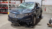 Load image into Gallery viewer, Exterior Door Handle Lincoln MKC 2016 - NW400355
