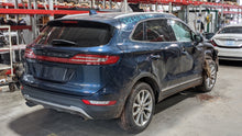 Load image into Gallery viewer, Exterior Door Handle Lincoln MKC 2016 - NW400355
