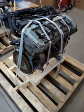 Load image into Gallery viewer, CARRIER ASSEMBLY BMW 323I 328I 325I 92 93 94 95 96 - 99 - NW428102
