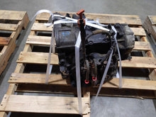 Load image into Gallery viewer, Radio Sequoia Sienna Camry 1999 99 2000 00 01 02 - NW534710
