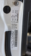 Load image into Gallery viewer, BODY CONTROL MODULE BCM COMPUTER Commander Grand Cherokee 09-10 - NW408979
