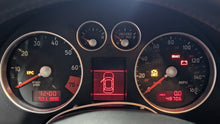 Load image into Gallery viewer, CD Changer Audi TT 2000 00 2001 01 02 03 04 05 06 - NW418087

