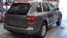 Load image into Gallery viewer, NETWORK CONTROL MODULE COMPUTER Porsche Cayenne 05 06 07 08 - NW418414

