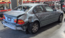 Load image into Gallery viewer, AIR BAG COMPUTER 323i 325i 328i 330 00 01 02 03 - 06 - NW421177
