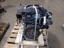 Load image into Gallery viewer, Engine Motor  ENVISION 2017 - NW421814
