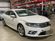 Load image into Gallery viewer, FRONT CV AXLE SHAFT Volkswagen CC 11 12 13 14 AT Right - NW423182
