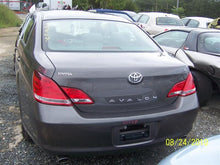Load image into Gallery viewer, RADIO Toyota Avalon 2005 05 2006 06 2007 07 - MM472520
