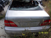 Load image into Gallery viewer, AC A/C AIR CONDITIONING COMPRESSOR Lexus LS430 01 02 03 04 - MM474335
