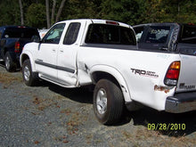 Load image into Gallery viewer, RADIO Toyota Tundra 2003 03 2004 04 - MM475845
