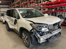 Load image into Gallery viewer, Rear Door Glass Honda Pilot 2017 - NW428723
