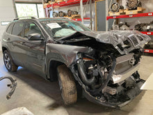 Load image into Gallery viewer, Power Brake Booster Jeep Cherokee 2019 - NW430382

