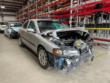 Load image into Gallery viewer, Steering Wheel  VOLVO 60 SERIES 2004 - NW432768
