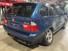 Load image into Gallery viewer, CARRIER ASSEMBLY BMW X5 2001 01 2002 02 03 04 Auto - NW432136
