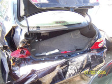 Load image into Gallery viewer, CD Changer Lexus ES300 ES330 2002 02 2003 03 2004 04 2005 05 2006 06 - MM481463
