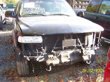 Load image into Gallery viewer, Radio  SUBURBAN 1500 2004 - MM479945

