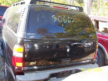 Load image into Gallery viewer, Radio  SUBURBAN 1500 2004 - MM479945
