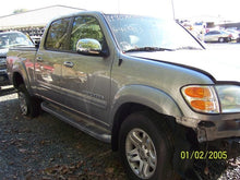 Load image into Gallery viewer, RADIO Toyota Sequoia Tundra 2004 04 2005 05 2006 06 2007 07 - MM485855
