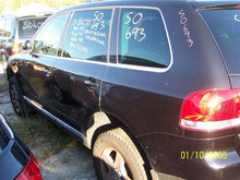 Load image into Gallery viewer, CD Changer Touareg Jetta Golf 2002 02 2003 03 2004 04 05 06 07 08 09 10 - MM1779549
