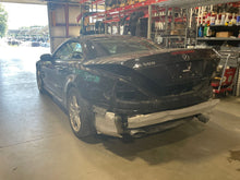 Load image into Gallery viewer, [INVENTORYCAR_YEAR_MAKE_MODEL] RADIATOR - NW434437
