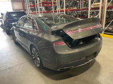 Load image into Gallery viewer, Transfer Case Lincoln MKZ 2017 - NW534825
