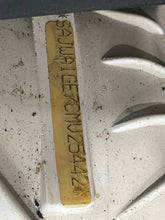 Load image into Gallery viewer, RADIATOR FAN ASSEMBLY Vanden Pl XF XFR XJ XJL XJR XK XKR 10-14 - NW439331
