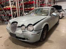 Load image into Gallery viewer, FENDER Jaguar S Type 2000 00 2001 01 2002 02 03 04 05 06 07 08 Left - NW439383
