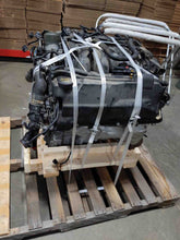 Load image into Gallery viewer, RADIATOR Jaguar Vanden Pl XF XFR XJ XJL XJR 10 11 12 13 - NW439591
