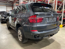 Load image into Gallery viewer, FRONT KNEE BMW X5 07 08 09 10 11 12 13 Right - NW441543
