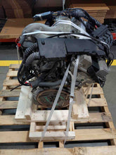 Load image into Gallery viewer, THROTTLE BODY BMW 318I Z3 1994 94 1995 95 96 97 98 99 - NW442794
