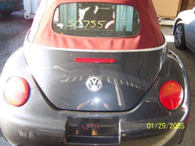 Load image into Gallery viewer, RADIO Volkswagen Beetle 2004 04 2005 05 AM FM CD - MM483016
