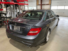 Load image into Gallery viewer, POWER STEERING GEAR C230 C250 C300 C350 C63 E300 E350 E400 E550 08-15 - NW446224
