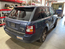 Load image into Gallery viewer, REAR DOOR WINDOW REGULATOR LR3 LR4 Range Rover Sport 05-15 Right - NW450761
