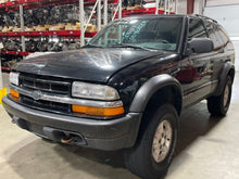 Load image into Gallery viewer, [INVENTORYCAR_YEAR_MAKE_MODEL] TRANSFER CASE - NW452524
