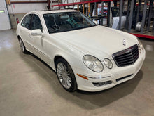 Load image into Gallery viewer, AUTOMATIC TRANSMISSION E350 C230 C280 C350 C55 E280 E300 E320 06-09 - NW452956
