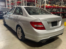 Load image into Gallery viewer, TAIL LIGHT LAMP ASSEMBLY C250 C300 C350 C63 12 13 14 15 Right - NW453582
