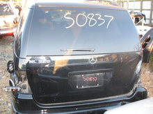Load image into Gallery viewer, Radio Mercedes ML320 ML430 ML55 2000 00 - MM493619
