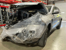 Load image into Gallery viewer, Transfer Case  GRAND CHEROKEE 2011 - NW454077
