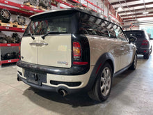 Load image into Gallery viewer, MANUAL TRANSMISSION Cooper Mini 1 Clubman 07 08 09 10 - NW456251
