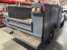 Load image into Gallery viewer, RADIATOR OVERFLOW BOTTLE Escalade Escalade ESV Escalade EXT  07-15 - NW457770
