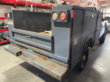 Load image into Gallery viewer, FRONT WINDOW REGULATOR Sierra Silverado 1500 2500 3500 07 08 - 12 Manual Right - NW457844
