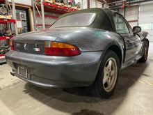 Load image into Gallery viewer, REAR DRIVE SHAFT BMW Z3 1999 99 2000 00 - NW462547
