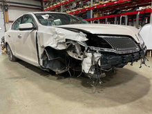 Load image into Gallery viewer, Front Door Glass Lincoln MKS 2015 - NW462850

