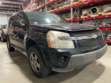 Load image into Gallery viewer, AC A/C AIR CONDITIONING COMPRESSOR Chevrolet Equinox 2005 05 - NW464713
